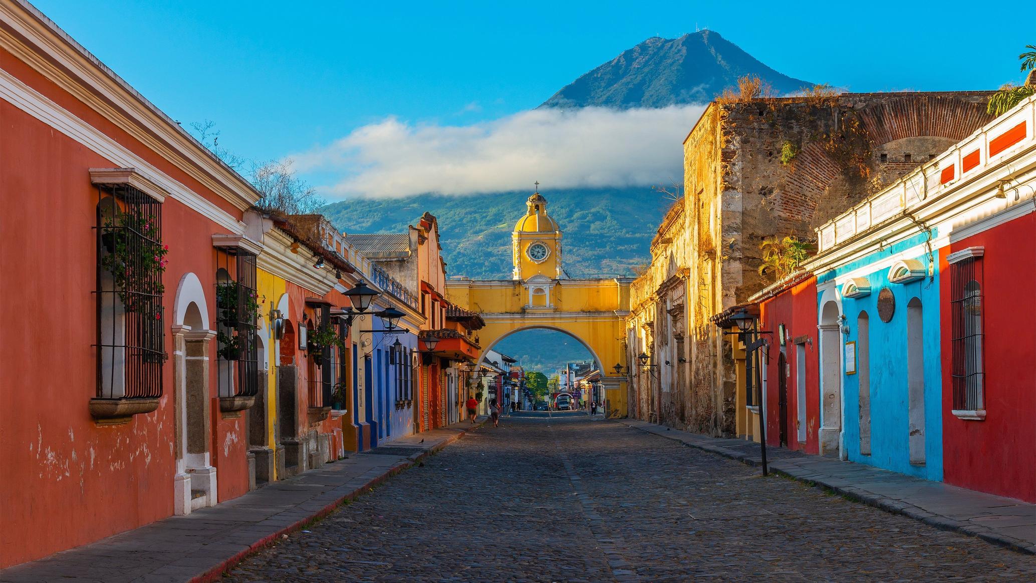 Exploring the Enchanting Charms of Antigua, Guatemala