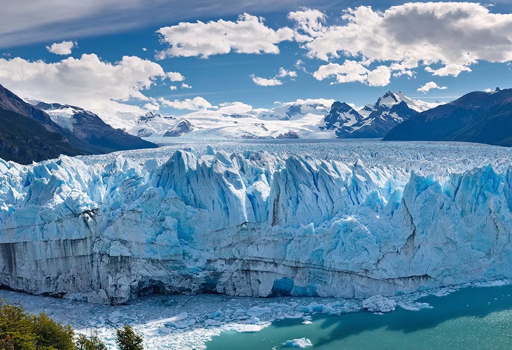 Patagonia: A Journey Through South America's Untamed Wilderness